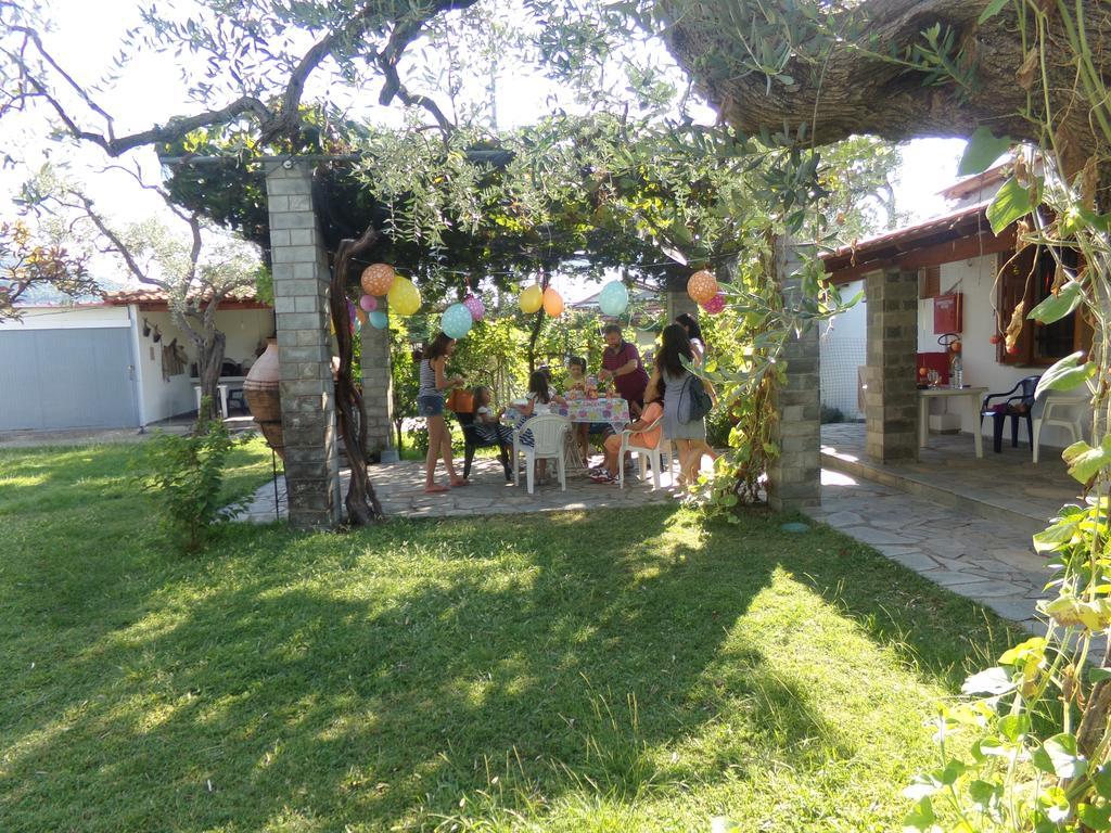 Villa Karapataki Skala Rachoni  Exterior foto