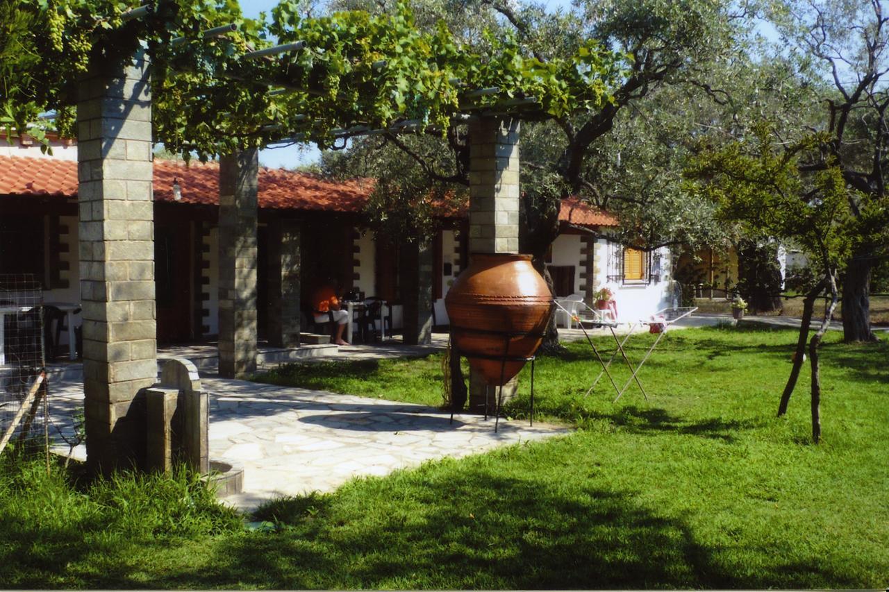 Villa Karapataki Skala Rachoni  Exterior foto